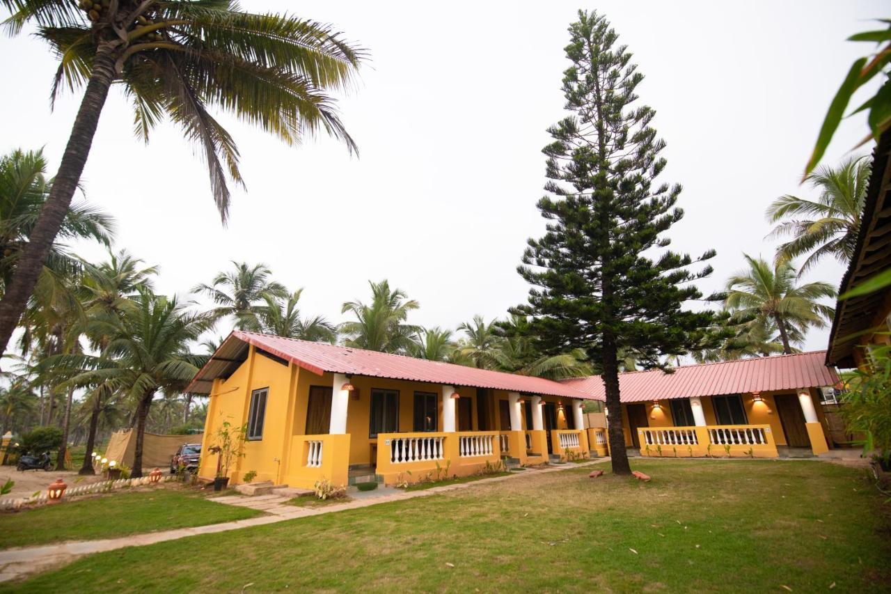 C Roque Beach Resort Колва Екстер'єр фото