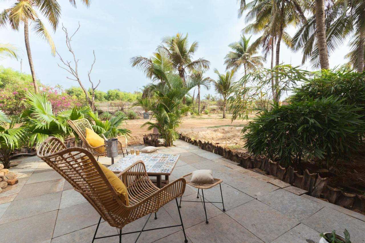 C Roque Beach Resort Колва Екстер'єр фото